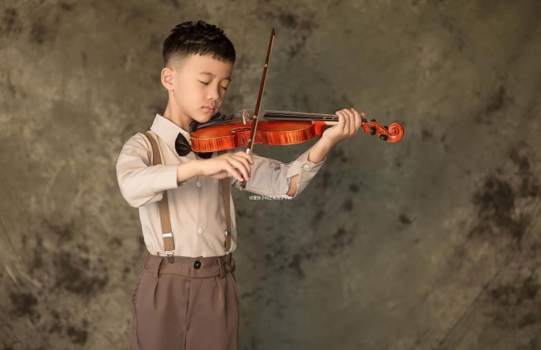 試管孩子和正常孩子（試管孩子和正常孩子的區(qū)別）